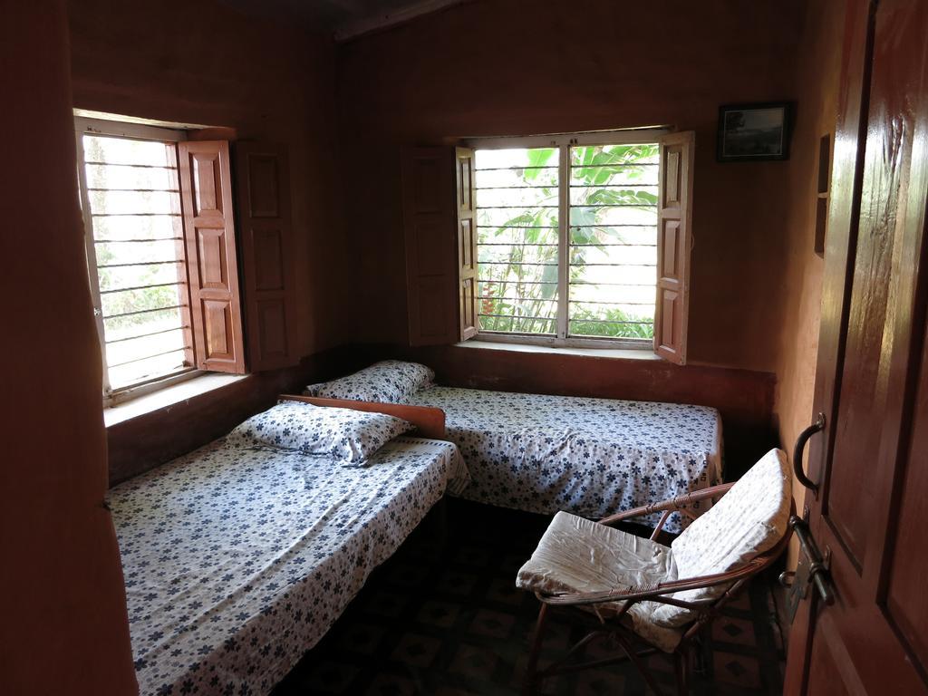 Dinesh House Bed & Breakfast โพคารา ห้อง รูปภาพ